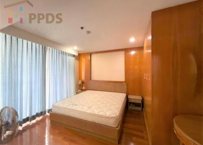 Asoke place 2 beds for rent close to BTS Asoke place