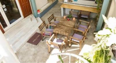 Single House for rent close to Nana BTS Station suitable for hostel or other business