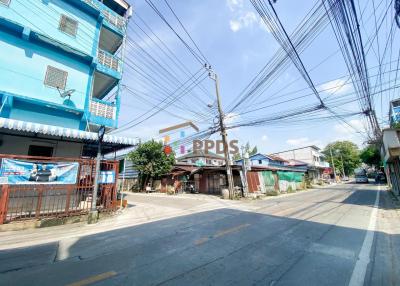 500 Sqm., 12 Beds, 12 Baths Hotel listed for ฿ 3,700,000.