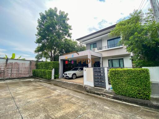 165 Sqm., 4 Beds, 3 Baths House listed for ฿ 10,700,000.