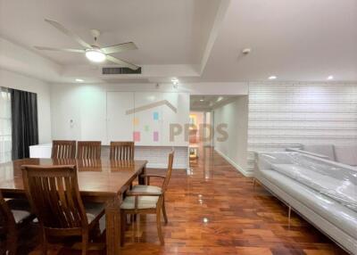 3 bedrooms for rent close to BTS and MRT