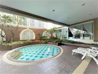 For sale 2 bedrooms condo at Asoke Place Condominium