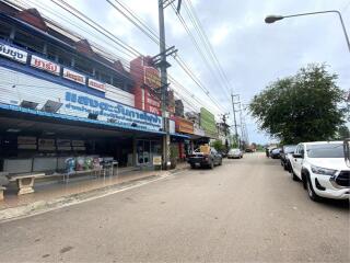 220 Sqm. Shop listed for ฿ 5,900,000.