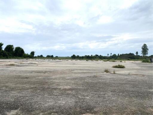 22,032 Sqm. Land listed for ฿ 29,000,000.
