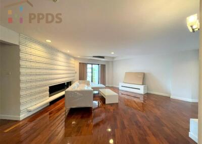 3 bedrooms for rent near BTS and MRT(Asoke station)