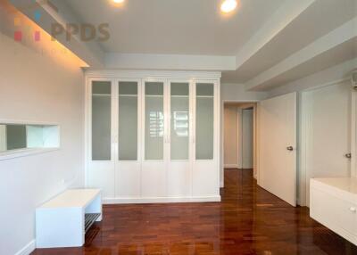 3 bedrooms for rent near BTS and MRT(Asoke station)