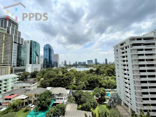 Lake view 4 Bedrooms for rent at Asoke