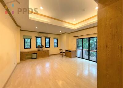 Cat’s friendly 3 bedrooms for rent at Sukhumvit 31