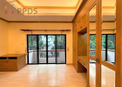 Cat’s friendly 3 bedrooms for rent at Sukhumvit 31