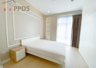 2 bedrooms for rent at Langsuan