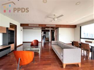 Nice view 2 beds for rent near Lumpini park