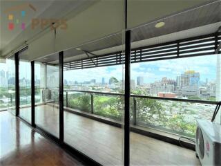 Nice view 2 beds for rent near Lumpini park