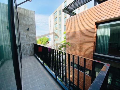 For Sale the Single house on Phaholyothin soi 8 (soi Sailom) Aree Area