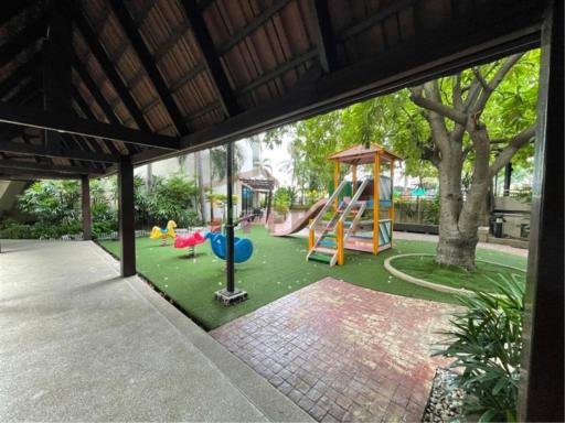 2 Bedrooms for sale at Sathorn Garden