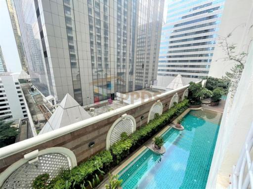 2 Bedrooms for rent at Asoke Place