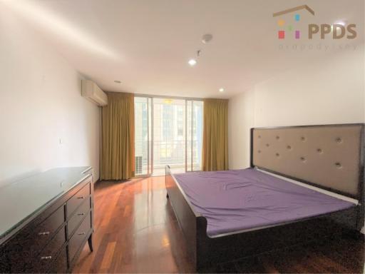 Specious 2 beds condo for sale – Asoke Area