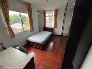 3 bedrooms for rent in Thonglor