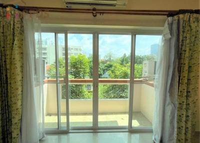 Cat’s friendly 2 bedrooms for rent at Sukhumvit 31