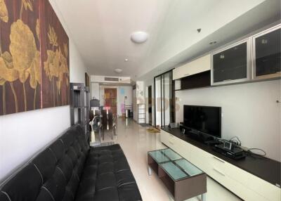 One Bedroom for rent or sale at Supalai Premier Place Hight floor.