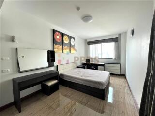 One Bedroom for rent or sale at Supalai Premier Place Hight floor.