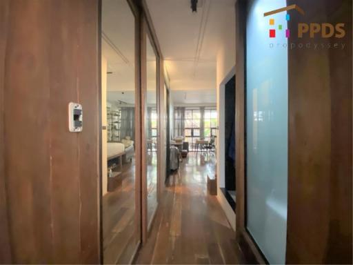 For sale townhouse in the middle of Sathorn Road