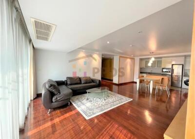 Nice 2 beds for rent at Urbana Sukhumvit 15 close to BTS Nana