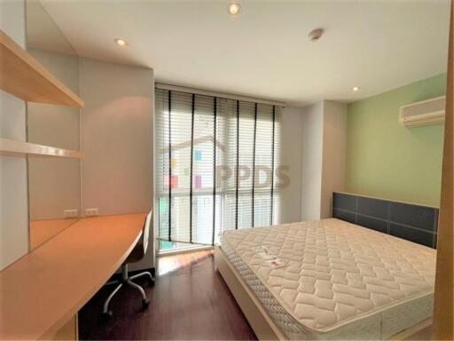 Nice 2 beds for rent at Urbana Sukhumvit 15 close to BTS Nana