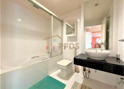 2 Bedrooms for rent at Sukhumvit 15