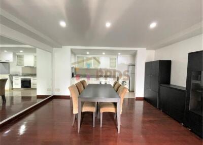 Low-rise condo for rent at Sukhumvit 15 walking distance to NIST