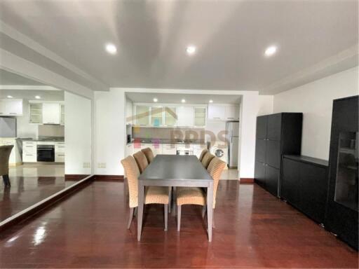 Low-rise condo for rent at Sukhumvit 15 walking distance to NIST