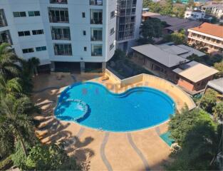 3 bedrooms for rent at Prompong near Emporium shopping mall