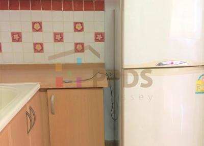 2 bedrooms for rent near GMM in Sukhumvit 21