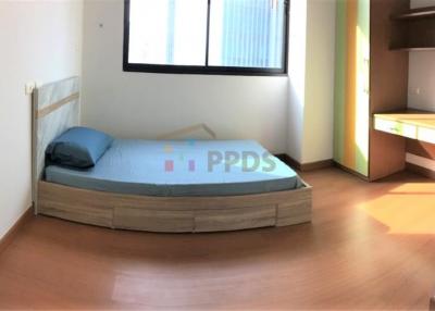 2 bedrooms for rent near GMM in Sukhumvit 21