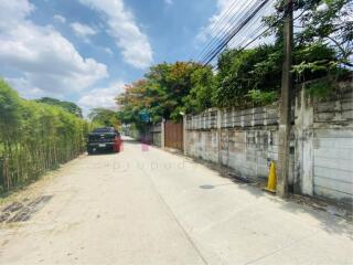 Land for sale 320 sq.wah Sukhumvit 101 (Punnawithi) in the residential area