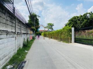 Land for sale 320 sq.wah Sukhumvit 101 (Punnawithi) in the residential area