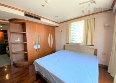 Two bedrooms condo for sale at Asoke Sukhumvit 21