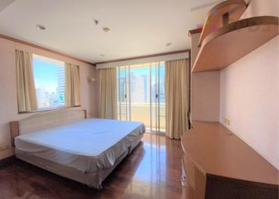 Two bedrooms condo for sale at Asoke Sukhumvit 21