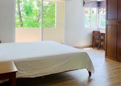 Pet Friendly Condo for sale and rent on Sukhumvit – Promphong Area(Sale with tenant)