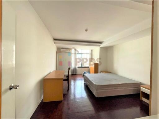 Low-rise apartment for rent at Sukhumvit soi 26