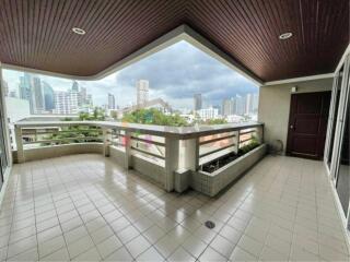 3 bedrooms for rent in Sukhumvit 26 near Rama 4 road