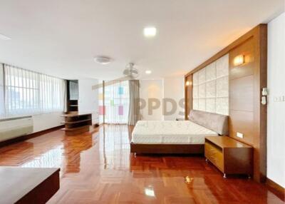 Nice view 3 bedrooms for rent at Sukhumvit 24