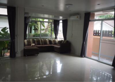 Single house for rent land near Mega Bangna