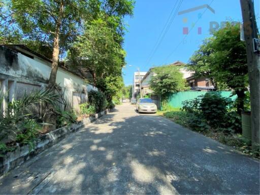 2,824 Sqm. Land listed for ฿ 127,080,000.