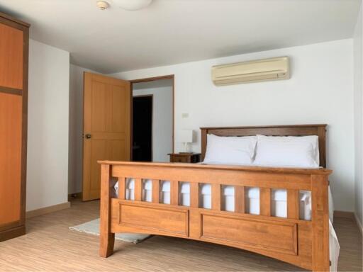 Pet Friendly Condo for sale on Sukhumvit – Promphong Area