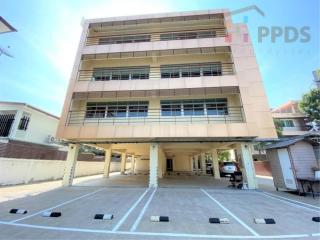 Urgent Sale office building with the house on Sukhumvit 101 – Punnawithi