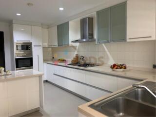 Nice 3 Bedrooms for rent at Sukhumvit