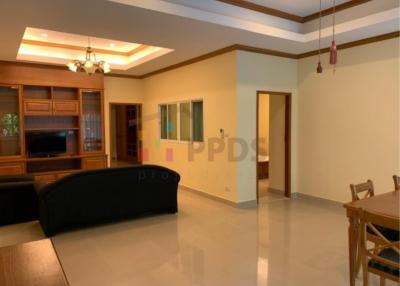 2 Bedrooms for rent at Sukhumvit, 25,000 baht/month