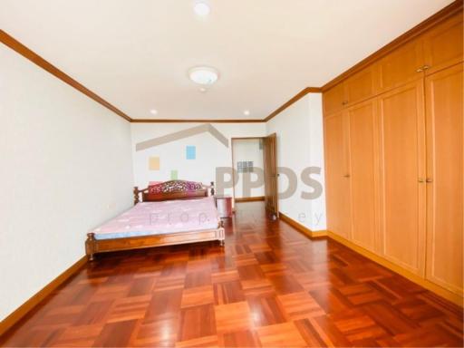 Central City North-South Condo for sale on Bangna-Trad Road