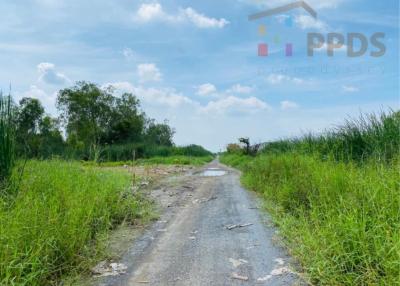 5,604 Sqm. Land listed for ฿ 14,010,000.