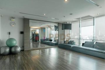 The Room Sathorn-Taksin Condo for sale 2 bedroom ready to move